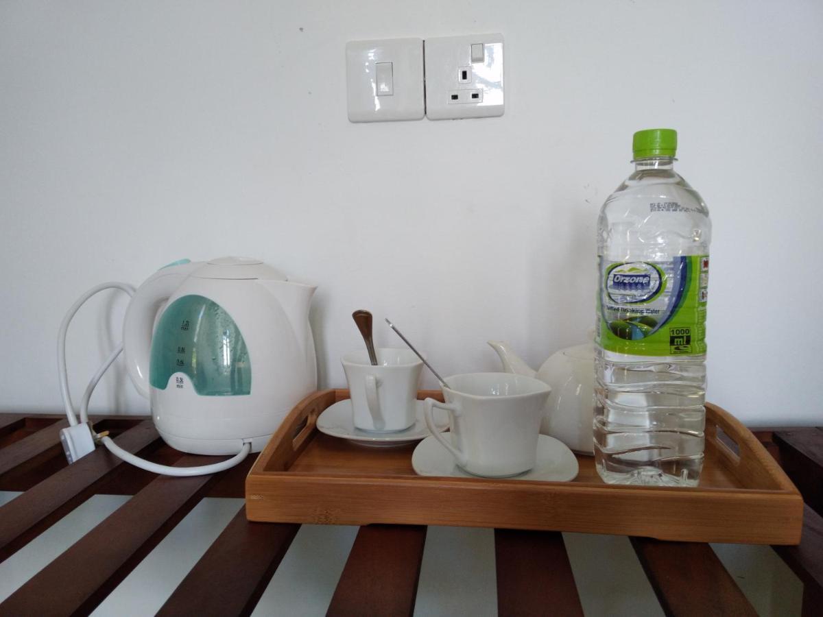 Holly House Homestay เอลลา ภายนอก รูปภาพ