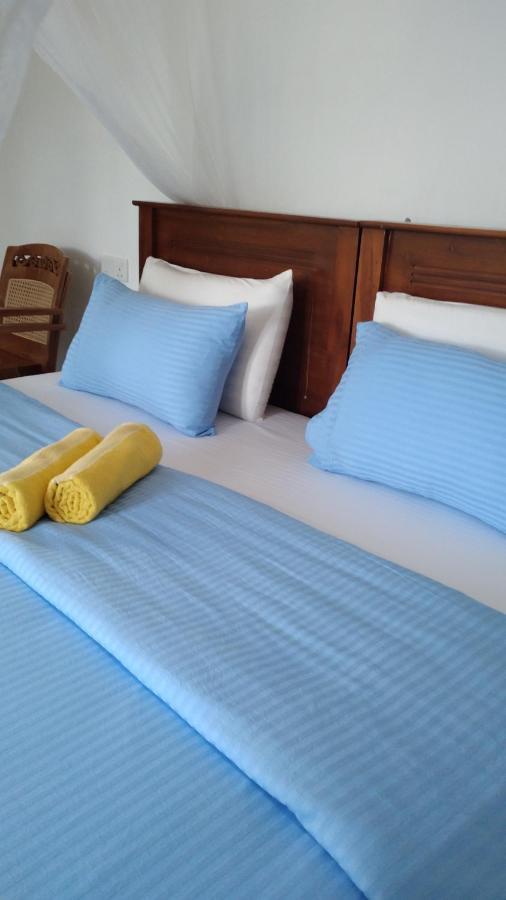 Holly House Homestay เอลลา ภายนอก รูปภาพ