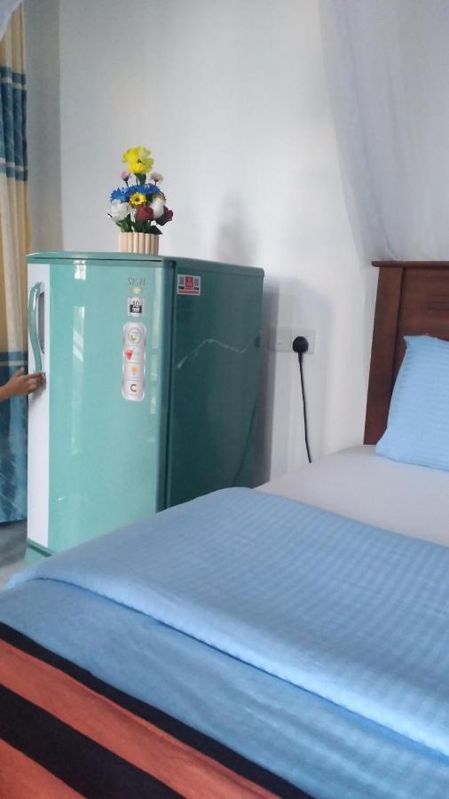 Holly House Homestay เอลลา ภายนอก รูปภาพ